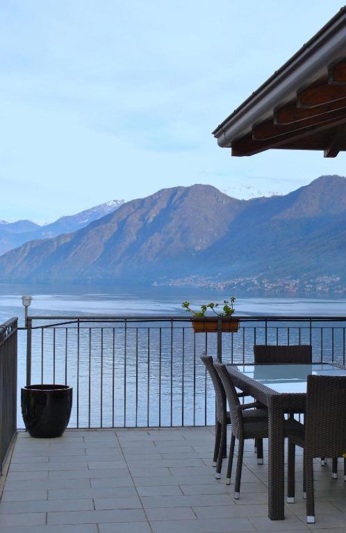 Luxury Penthouse With Big Terrace Apartamento Argegno Exterior foto